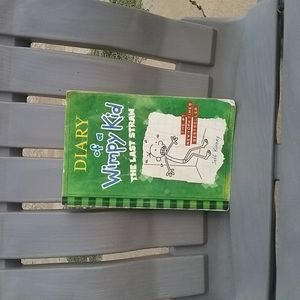 A book a direy of a wimpy kid